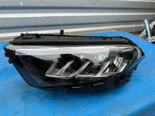 Laden Sie das Bild in den Galerie-Viewer, Frontscheinwerfer Mercedes-Benz A1779064306 Links Scheinwerfer Headlight SCH8098630705xv