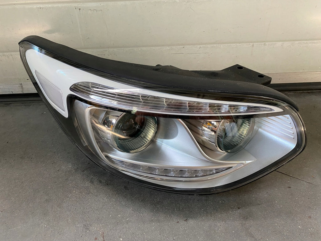 Frontscheinwerfer Kia Soul II 92102-E4 Rechts Scheinwerfer Headlight