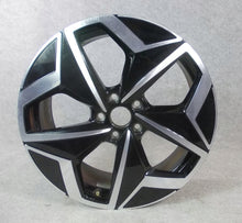 Laden Sie das Bild in den Galerie-Viewer, 1x Alufelge 19 Zoll 7.5" 5x112 50ET Glanz Schwarz 10A601025H VW Id.3 Rim Wheel FEL8302226507mx
