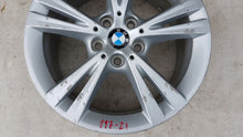Laden Sie das Bild in den Galerie-Viewer, 1x Alufelge 17 Zoll 7.5&quot; 5x112 54ET Glanz Silber 6855086 BMW 2 F45 F46 Rim Wheel