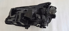 Laden Sie das Bild in den Galerie-Viewer, Frontscheinwerfer Mercedes-Benz X156 A1569067000 Rechts Scheinwerfer Headlight SCH4805930918on