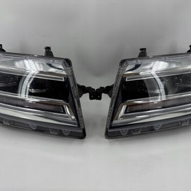 Frontscheinwerfer VW Crafter 7C1941036B Ein Stück (Rechts oder Links) Headlight SCH7359966773ow