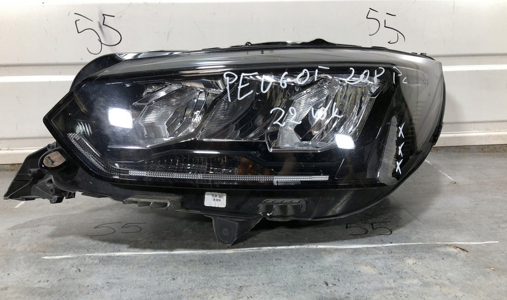 Frontscheinwerfer Peugeot 208 II 90200109 LED Links Scheinwerfer Headlight SCH9247736080eh