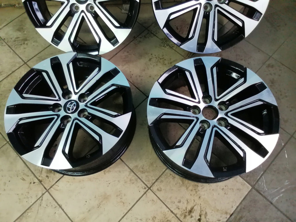 4x Alufelge 18 Zoll 7.0" 5x114.3 35ET Glanz Silber PW457-42003 Toyota Rav 4 I FEL8603314948yz