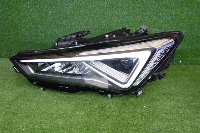 Frontscheinwerfer Seat Tarraco 5FJ941007C Links Scheinwerfer Headlight SCH5011693943ab