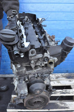 Laden Sie das Bild in den Galerie-Viewer, Motor BMW E88 E81 E91 N47D20A N47D20C 2.0 143PS 206TKm 2013 Diesel Unkomplett