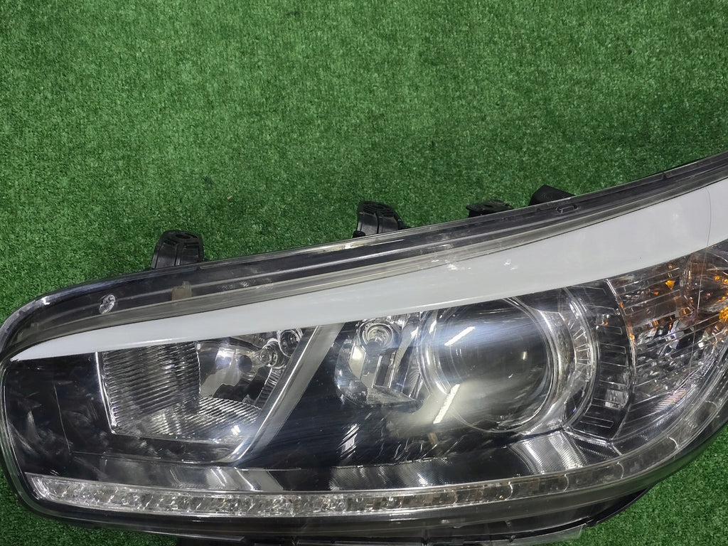 Frontscheinwerfer Kia Ceed 92101-A2220 LED Ein Stück (Rechts oder Links)
