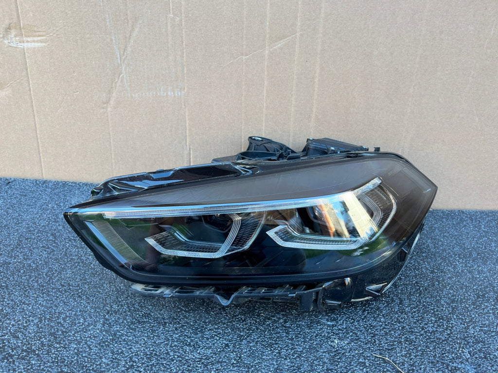 Frontscheinwerfer BMW 1 F40 5A257D3 5A257D4 LED Ein Stück (Rechts oder Links) SCH5827562149um