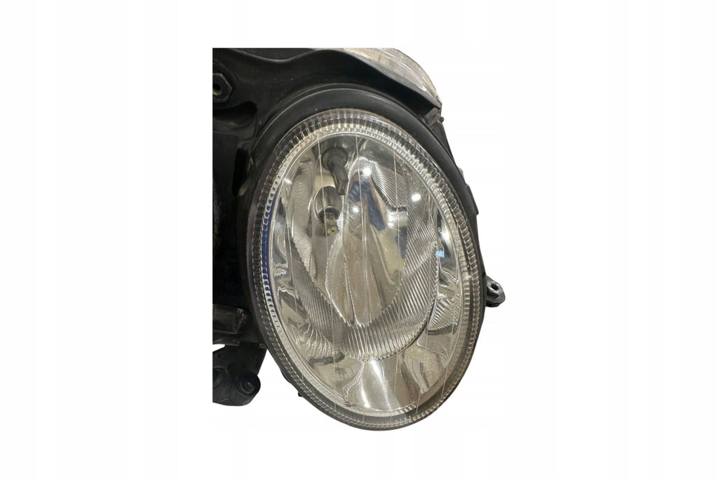 Frontscheinwerfer Mercedes-Benz W211 16156400 2118200461 Rechts Headlight SCH1061049464no