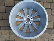 Laden Sie das Bild in den Galerie-Viewer, 1x Alufelge 18 Zoll 7.0" 5x112 43ET 83A601025G Audi Q3 Rim Wheel FEL6339851054en