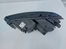 Laden Sie das Bild in den Galerie-Viewer, Frontscheinwerfer VW Touran 5TB941036B LED Rechts Scheinwerfer Headlight