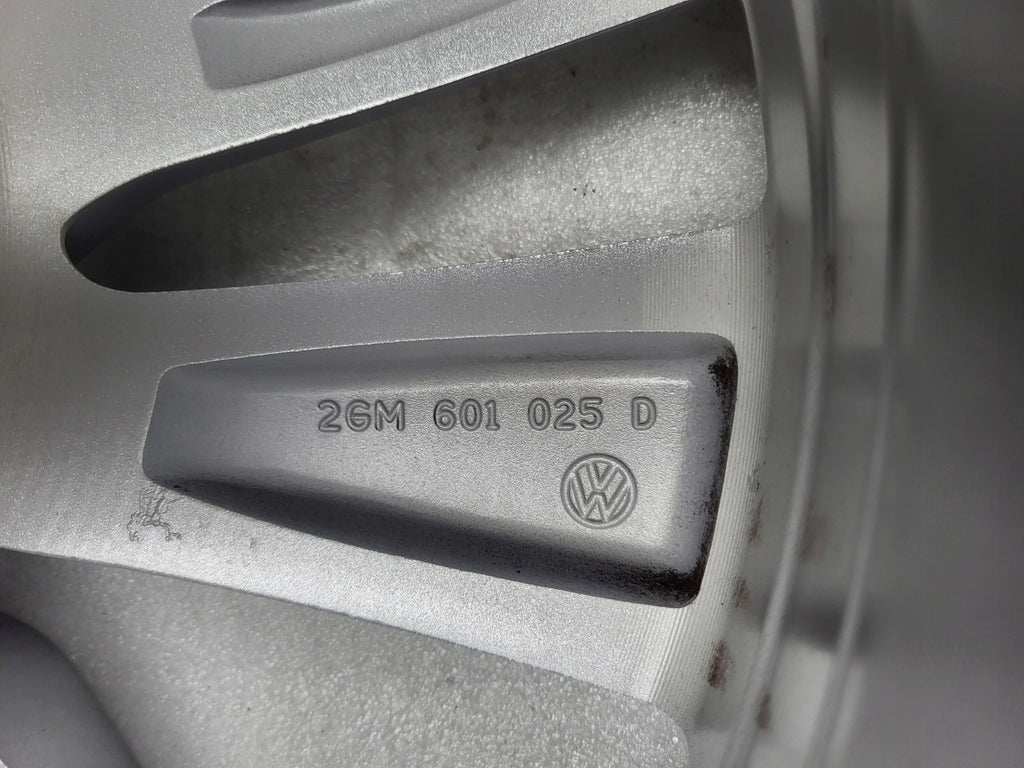 1x Alufelge 17 Zoll 6.5" 5x112 39ET Glanz Silber 2GM601025D VW T-Cross Rim Wheel FEL4263193565vl
