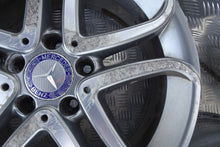 Load image into Gallery viewer, 1x Alufelge 17 Zoll 7.5&quot; 5x112 52,5ET A2464010302 Mercedes-Benz W176 Rim Wheel