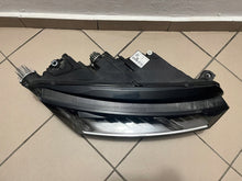 Laden Sie das Bild in den Galerie-Viewer, Frontscheinwerfer Skoda Octavia IV 5E4941016B Full LED Rechts Headlight SCH2977922998ak