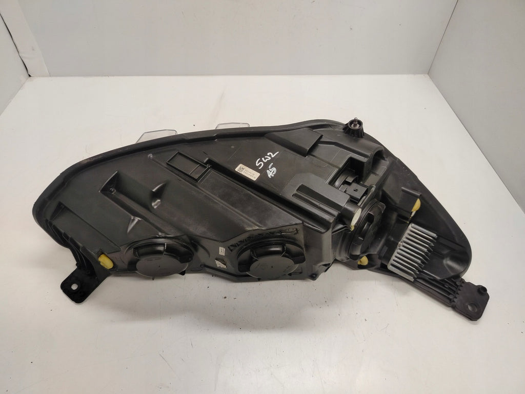 Frontscheinwerfer Ford Focus JX7B-13W030-AE LED Ein Stück (Rechts oder Links) SCH3960982968io