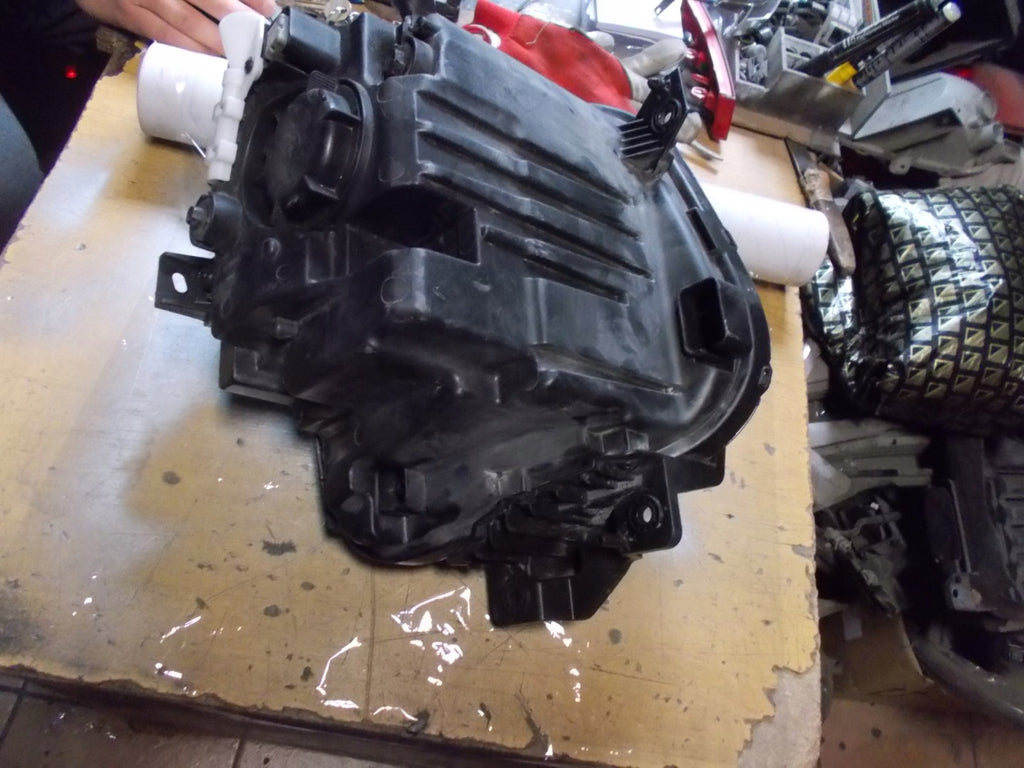 Frontscheinwerfer Hyundai Tucson 92101N7100 Links Scheinwerfer Headlight SCH6907186843sn