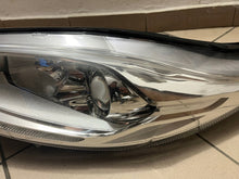 Laden Sie das Bild in den Galerie-Viewer, Frontscheinwerfer Ford Fiesta C1BB-13W030 LED Links Scheinwerfer Headlight SCH5154877381gh