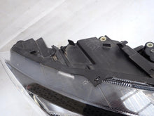 Load image into Gallery viewer, Frontscheinwerfer Seat Ibiza I V 6F1941005E 6F1941006E LED Rechts Headlight SCH5716417561ri