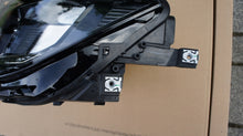 Laden Sie das Bild in den Galerie-Viewer, Frontscheinwerfer VW T-Cross T Cross 2GM941005B LED Links Scheinwerfer Headlight SCH6773292792qe