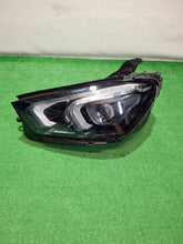 Load image into Gallery viewer, Frontscheinwerfer Mercedes-Benz Gle A1679064311 Links Scheinwerfer Headlight SCH7493582176ix
