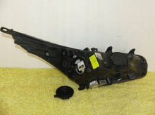 Laden Sie das Bild in den Galerie-Viewer, Frontscheinwerfer Kia Ceed 92101-A2260 Xenon Links Scheinwerfer Headlight