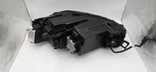 Laden Sie das Bild in den Galerie-Viewer, Frontscheinwerfer VW Passat 3J1941006 LED Rechts Scheinwerfer Headlight SCH7368737322zm