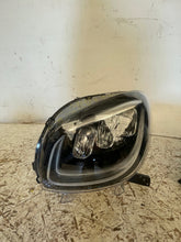 Laden Sie das Bild in den Galerie-Viewer, Frontscheinwerfer Smart Fortwo A4539069701 A4539069501260606726R Links Headlight SCH7745013354li