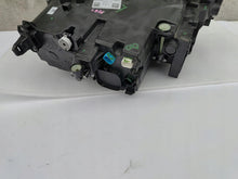 Laden Sie das Bild in den Galerie-Viewer, Frontscheinwerfer BMW 5A8D461-01 LED Rechts Scheinwerfer Headlight SCH2115214573ao
