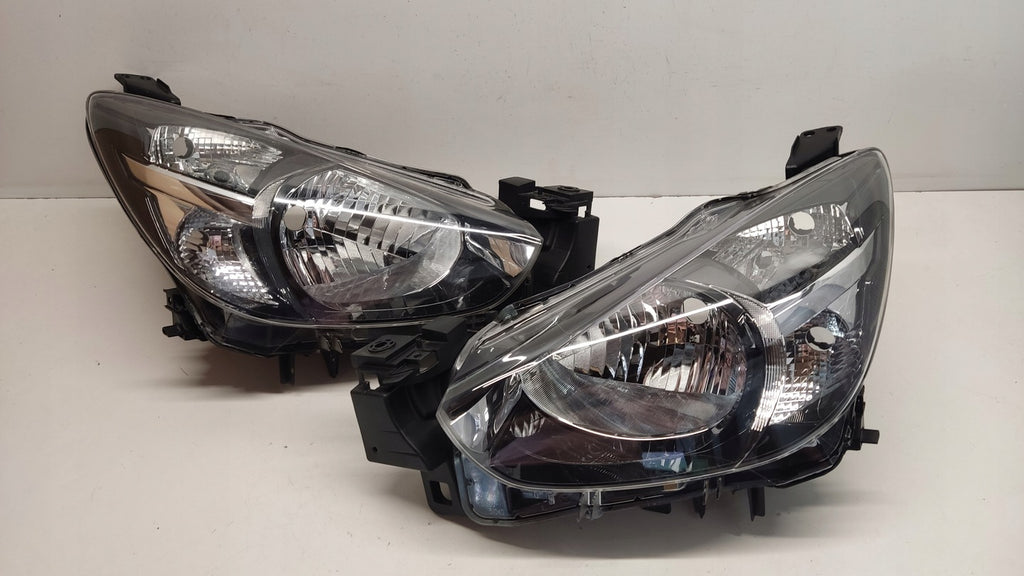 Frontscheinwerfer Mazda 2 LED Ein Satz Scheinwerfer Headlight