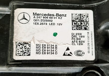 Laden Sie das Bild in den Galerie-Viewer, Frontscheinwerfer Mercedes-Benz Gla 2479066901 Links Scheinwerfer Headlight SCH1811846648ay