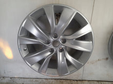 Load image into Gallery viewer, 1x Alufelge 18 Zoll 7.5" 5x115 41ET Glanz Silber OP080K1 Opel Rim Wheel FEL7948144545tw