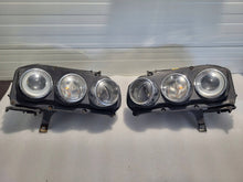 Laden Sie das Bild in den Galerie-Viewer, Frontscheinwerfer Alfa Romeo 159 60683987 Ein Satz Scheinwerfer Headlight SCH3494775353yt