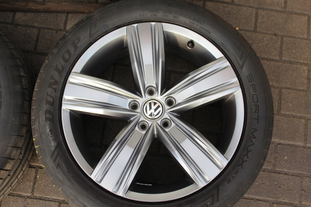 4x Alufelge 19 Zoll 7.0" 5x112 43ET Glanz Graphit 5NN601025 Mg Tiguan Allspace