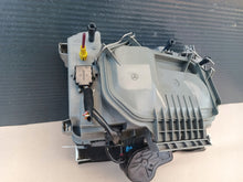 Laden Sie das Bild in den Galerie-Viewer, Frontscheinwerfer Mercedes-Benz W124 138793KOD 87082990 Links Headlight SCH9776572406ig