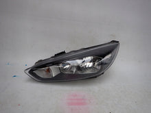 Laden Sie das Bild in den Galerie-Viewer, Frontscheinwerfer Ford Focus F1EB-13W030-ED Links Scheinwerfer Headlight SCH6811527046es