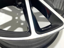 Load image into Gallery viewer, 1x Alufelge 20 Zoll 10.0" 5x112 41ET Matt Silber 6877021 BMW 6 G32 Rim Wheel FEL7439773491jx