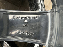 Load image into Gallery viewer, 1x Alufelge 20 Zoll 8.5" 5x112 33ET Glanz 8R0601025CA Audi Rim Wheel FEL2219210304gz