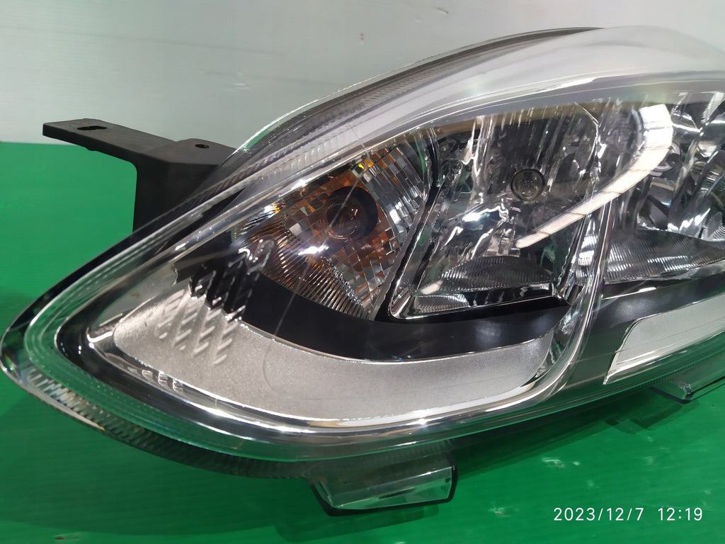 Frontscheinwerfer Ford Fiesta Links Scheinwerfer Headlight