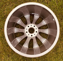 Load image into Gallery viewer, 1x Alufelge 19 Zoll 9.5" 5x120 39ET 6859877 BMW 7 Rim Wheel FEL9381393571vh