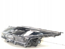 Laden Sie das Bild in den Galerie-Viewer, Frontscheinwerfer Toyota Corolla 8115002T31 Links Scheinwerfer Headlight SCH9094498846bb