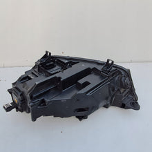 Laden Sie das Bild in den Galerie-Viewer, Frontscheinwerfer Audi Q5 80A941006A 00680A941006 Xenon Rechts oder Links SCH6175733930pq