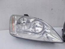 Laden Sie das Bild in den Galerie-Viewer, Frontscheinwerfer Ford Cmax C-Max Focus 3M51-13005-AH Ein Satz Headlight SCH5377339267im