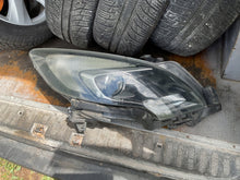 Laden Sie das Bild in den Galerie-Viewer, Frontscheinwerfer Opel Zafira C 13399859 Rechts Scheinwerfer Headlight SCH4546360920lb