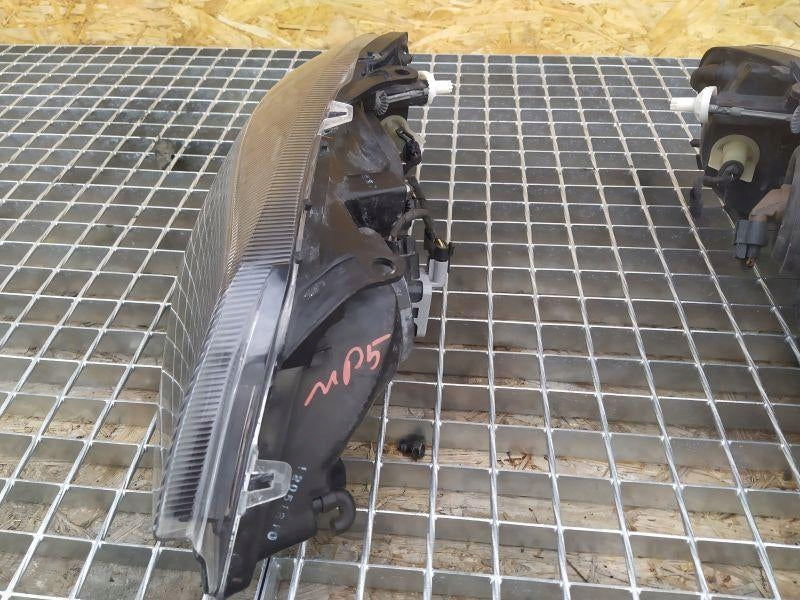 Frontscheinwerfer Opel Astra Ein Stück (Rechts oder Links) Headlight SCH2818051653wc