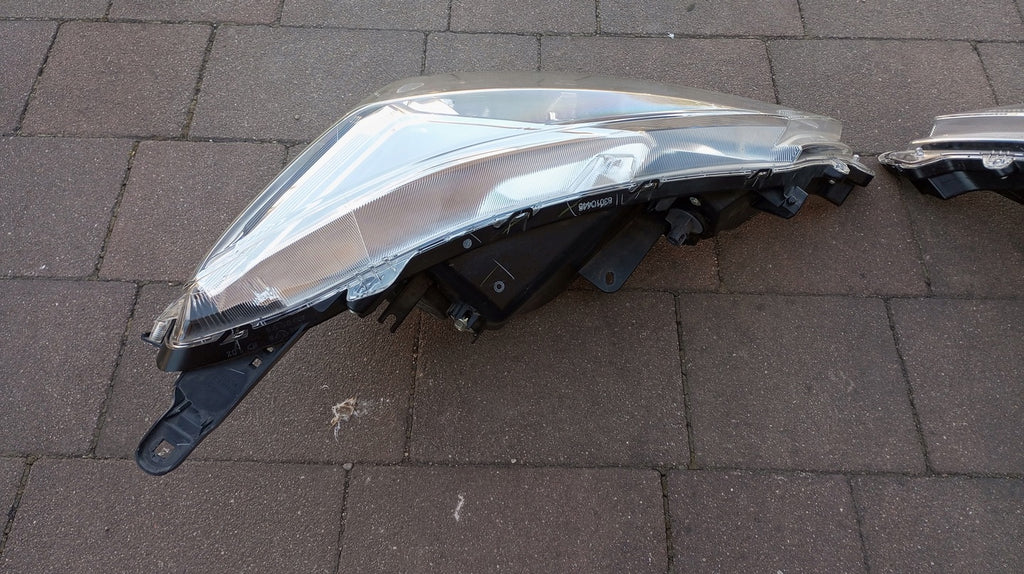 Frontscheinwerfer Mitsubishi Space Ein Satz Scheinwerfer Headlight SCH8646274251wd