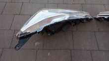 Load image into Gallery viewer, Frontscheinwerfer Mitsubishi Space Ein Satz Scheinwerfer Headlight SCH8646274251wd