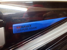 Load image into Gallery viewer, Frontscheinwerfer Renault Zoe 260609388R LED Links Scheinwerfer Headlight