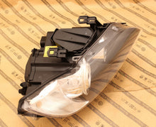 Laden Sie das Bild in den Galerie-Viewer, Frontscheinwerfer BMW 3 E93 E92 7162128-13 Xenon Rechts Scheinwerfer Headlight SCH2964797362ou
