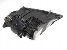 Laden Sie das Bild in den Galerie-Viewer, Frontscheinwerfer BMW E91 E90 7240248.9000000004 Xenon Rechts oder Links