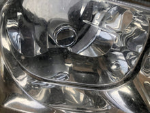 Load image into Gallery viewer, Frontscheinwerfer Volvo V40 30859767 Xenon Rechts Scheinwerfer Headlight SCH4741210343uj